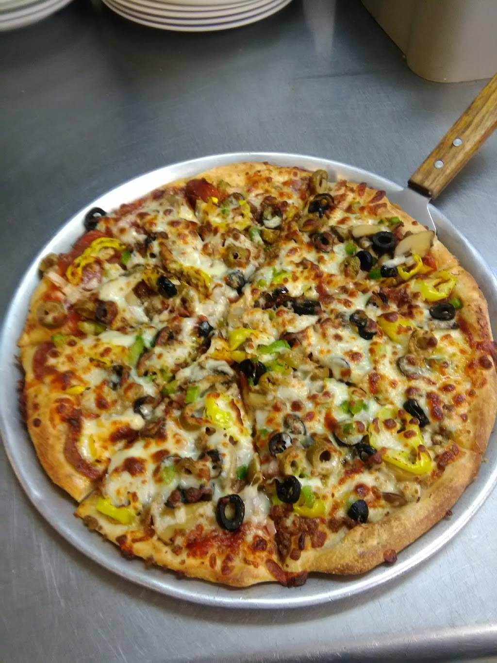 Giovannis Pizza | restaurant | 531 E Main St, Mt Sterling, KY 40353, USA | 8594986858 OR +1 859-498-6858