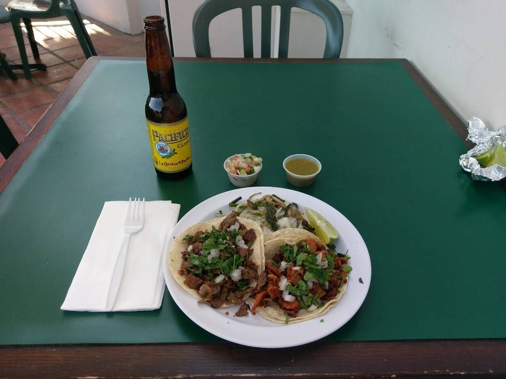 El Sitio | restaurant | 138 S Salinas St, Santa Barbara, CA 93103, USA | 8059630171 OR +1 805-963-0171