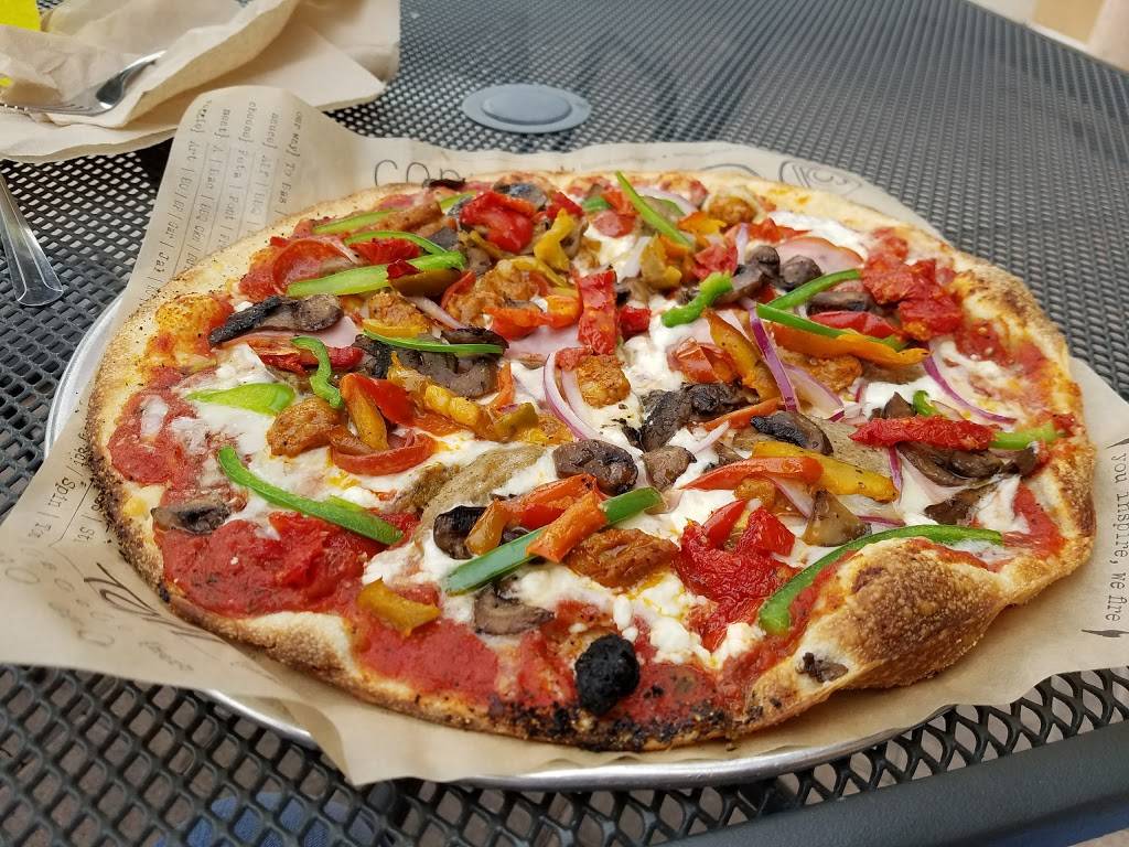 Fired Pie | restaurant | 15425 N Scottsdale Rd #100, Scottsdale, AZ 85254, USA | 4806367704 OR +1 480-636-7704