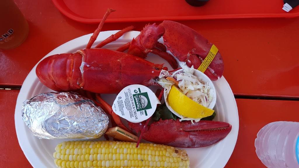 Portland Lobster Co | restaurant | 180 Commercial St, Portland, ME 04101, USA | 2077752112 OR +1 207-775-2112