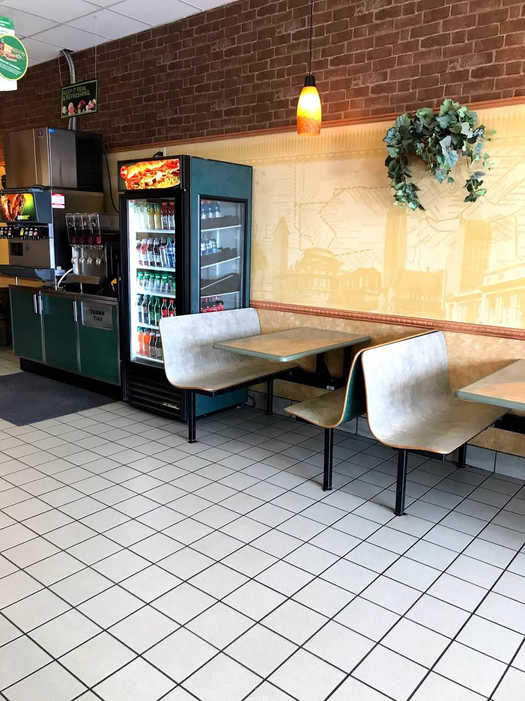 Subway | restaurant | 6550 Hampton Roads Pkwy, Suffolk, VA 23435, USA | 7574836355 OR +1 757-483-6355