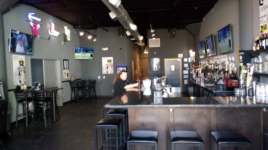 Magoos Bar | restaurant | 6550 S Menard Ave, Bedford Park, IL 60638, USA | 7087012949 OR +1 708-701-2949