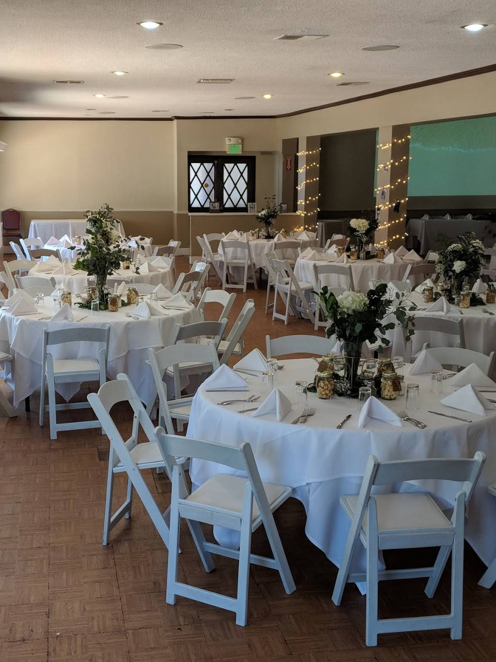 Alpine Village Restaurant | restaurant | 833 W Torrance Blvd, Torrance, CA 90502, USA | 3103274384 OR +1 310-327-4384