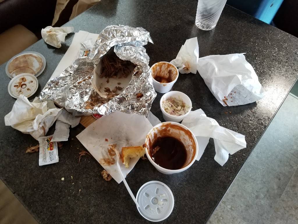 Brothers Ribs | restaurant | 758 W Euclid Ave, Palatine, IL 60067, USA | 8477767427 OR +1 847-776-7427