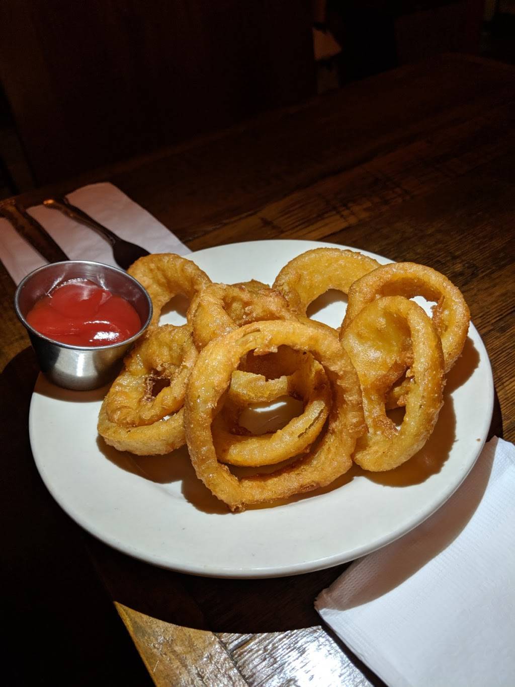 two8two Bar & Burger | restaurant | 282 Atlantic Ave, Brooklyn, NY 11201, USA | 7185962282 OR +1 718-596-2282