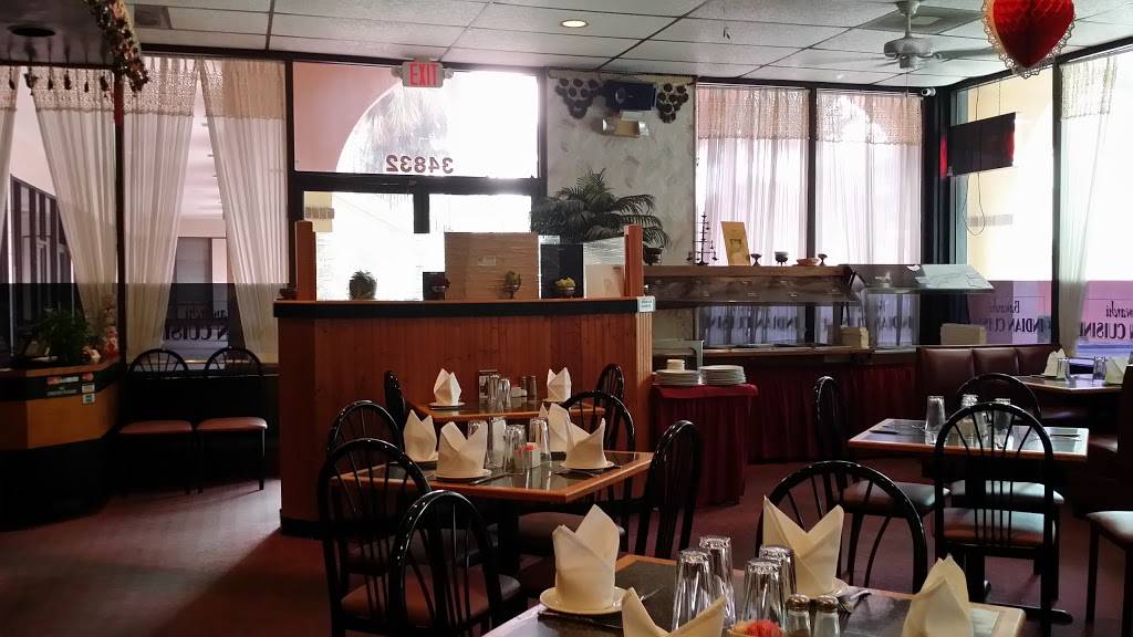 Bawarchi The Indian Cuisine | restaurant | 34832 US Hwy 19 N, Palm Harbor, FL 34684, USA | 7277899760 OR +1 727-789-9760