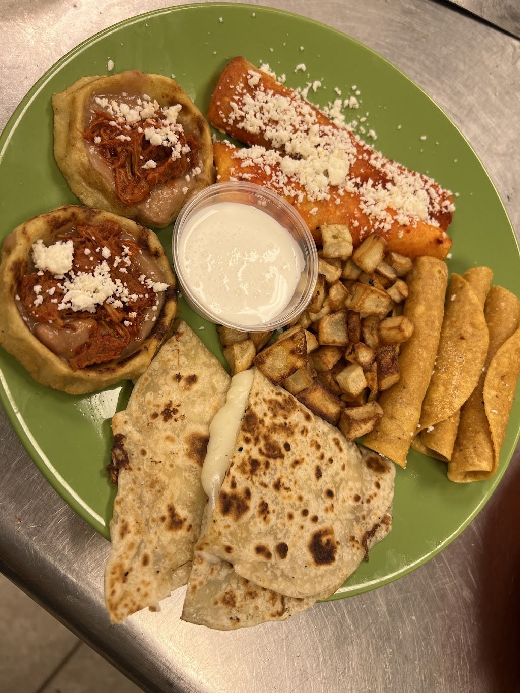 Magaly’s Catering & Restaurant | restaurant | 909 W Farm to Market 495 Suite 6, San Juan, TX 78589, USA | 9563328455 OR +1 956-332-8455