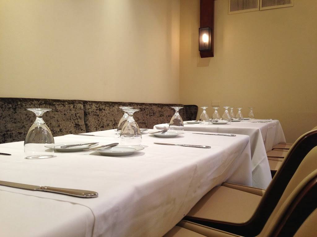 Oceanique | night club | 505 Main St, Evanston, IL 60202, USA | 8478643435 OR +1 847-864-3435