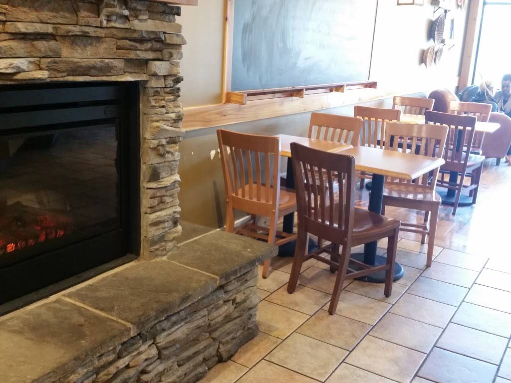 Caribou Coffee | cafe | 7635 Jolly Ln, Brooklyn Park, MN 55445, USA | 7633154047 OR +1 763-315-4047