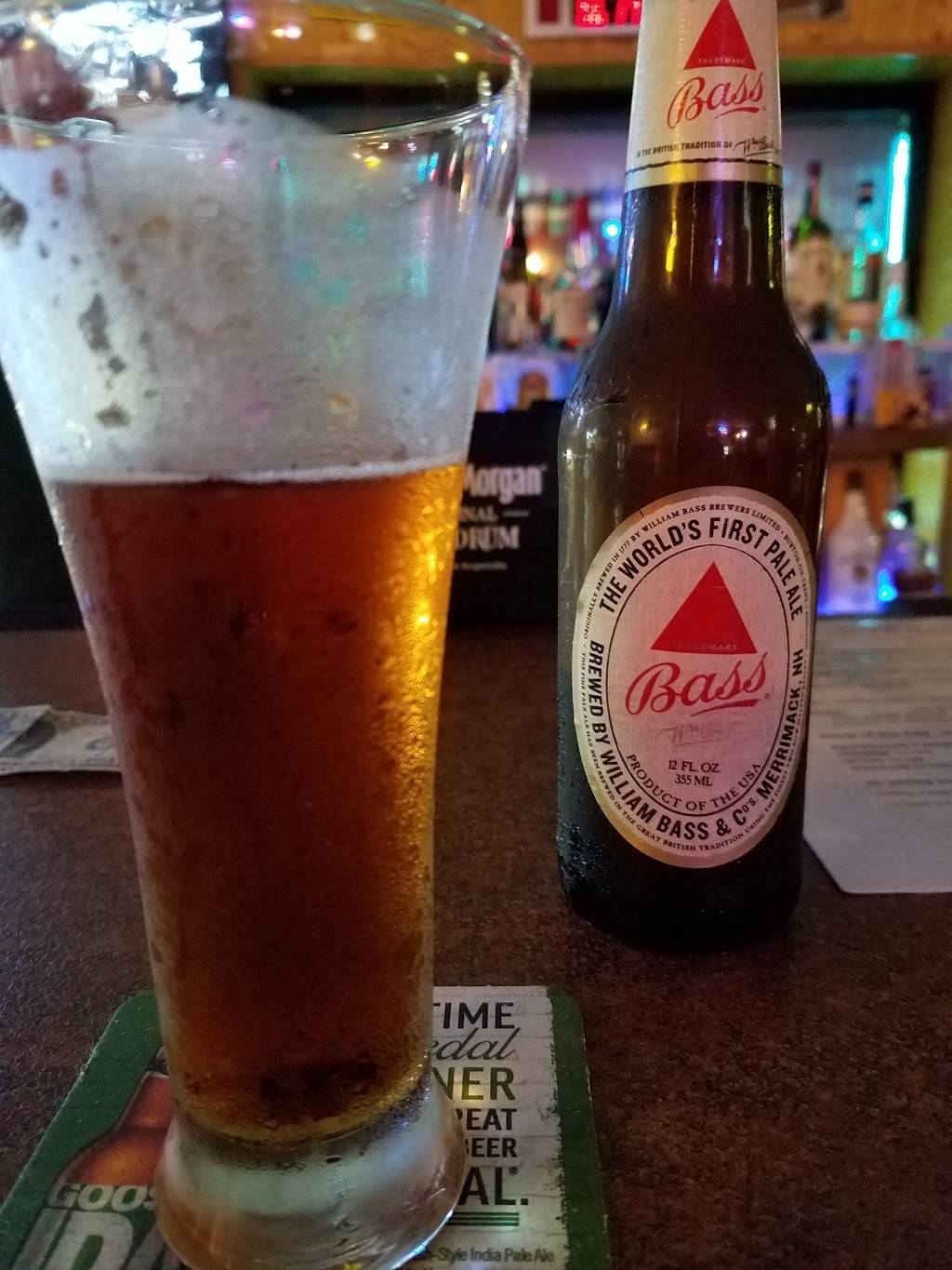 Brick Pit House | restaurant | 107 N Main St, Rosholt, WI 54473, USA | 7156774740 OR +1 715-677-4740