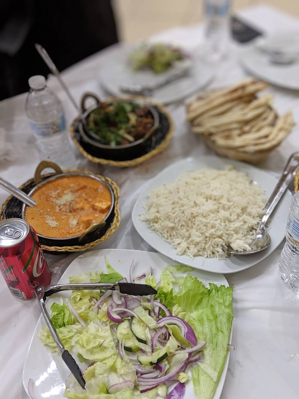 Chandni Chowk Restaurant and Banquet Hall | restaurant | 1109 Ingleside Ave, Baltimore, MD 21207, USA | 4107441202 OR +1 410-744-1202