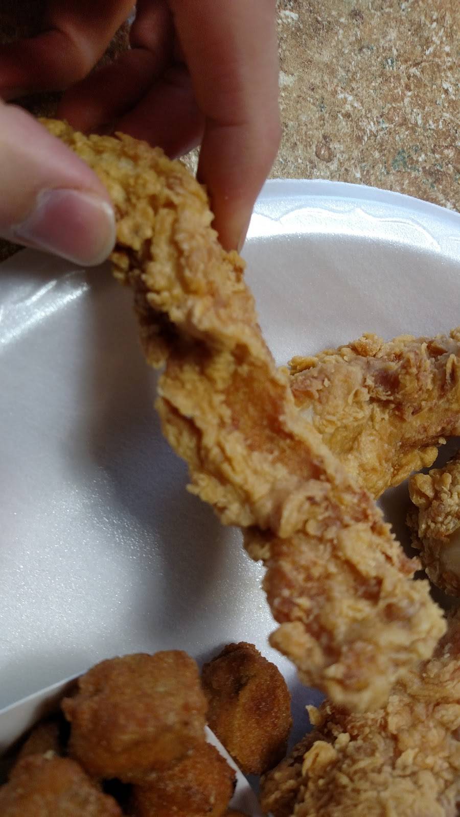 Chicken Express | restaurant | 6124 Lemmon Ave, Dallas, TX 75209, USA | 2143537175 OR +1 214-353-7175