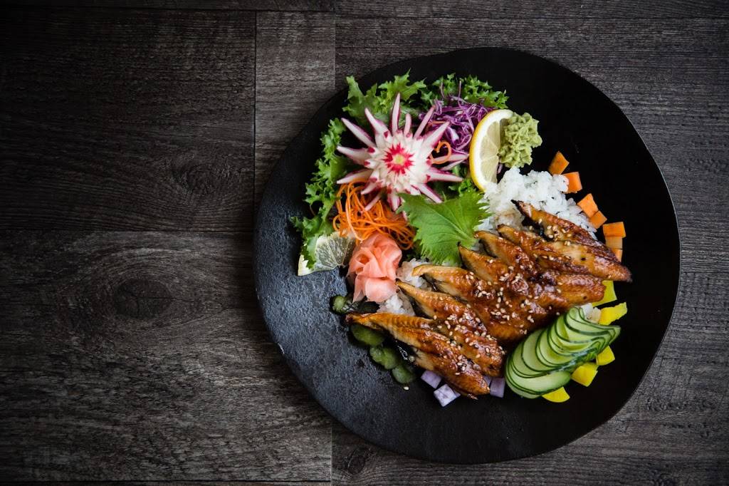 Green Tea Japanese Restaurant | restaurant | 2206 N Clark St, Chicago, IL 60614, USA | 7738838812 OR +1 773-883-8812