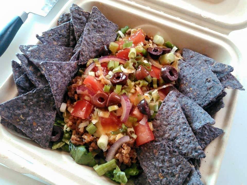 Kind Kravings | restaurant | 121 E Douglas Ave, Wichita, KS 67202, USA | 3162073352 OR +1 316-207-3352