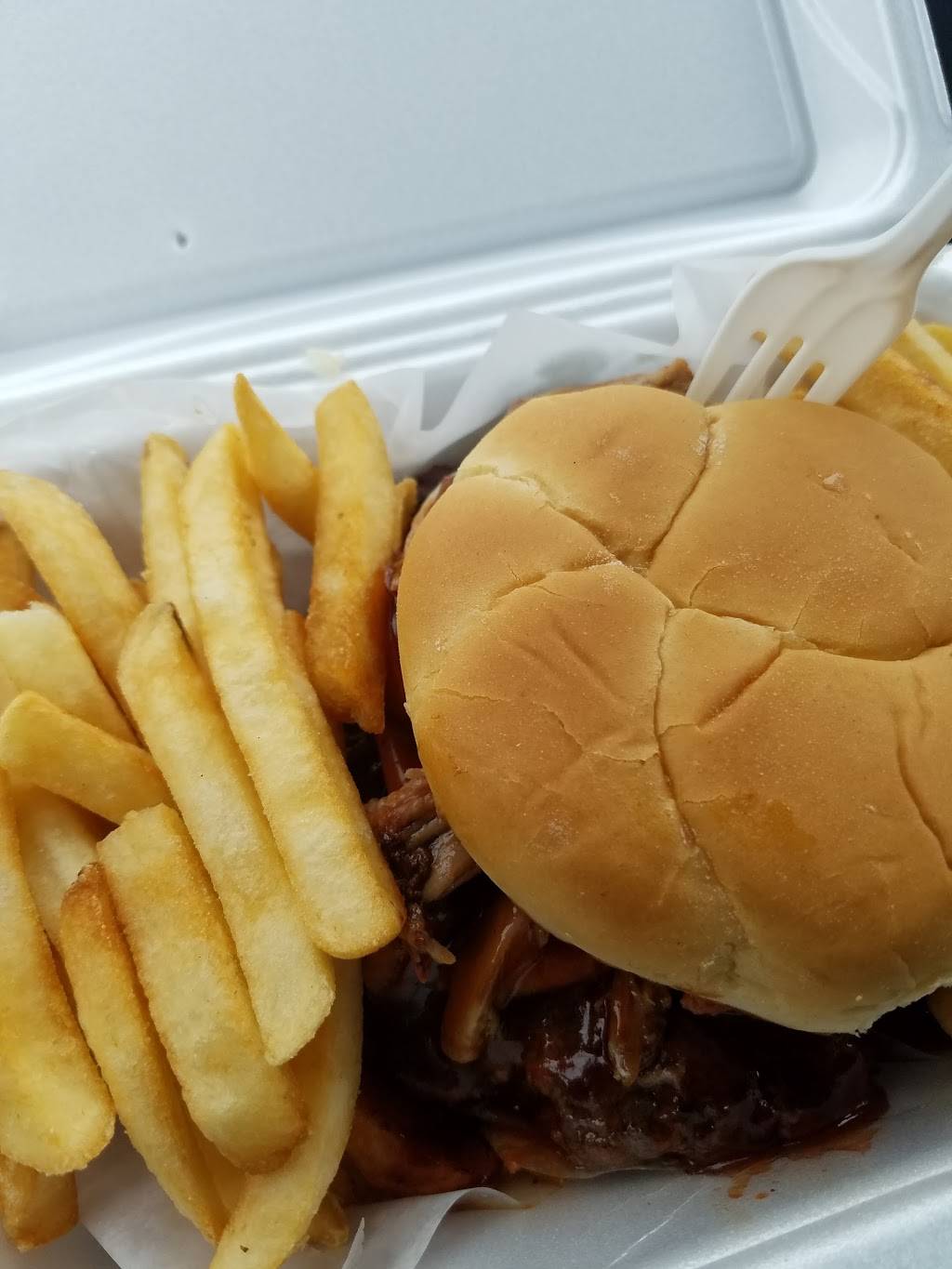 Louisiana Barbeque | restaurant | 1220 Richards St, Joliet, IL 60433, USA | 8157740131 OR +1 815-774-0131