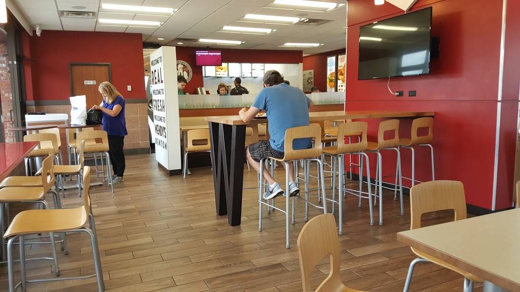 Wendys | restaurant | 230 Rainier Ave S, Renton, WA 98057, USA | 4252716251 OR +1 425-271-6251