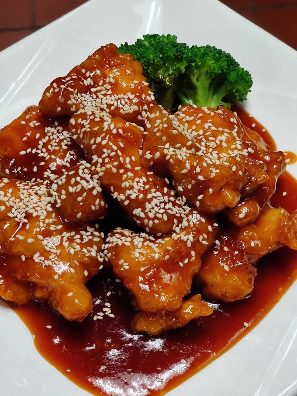 Lees Asian Fusion | restaurant | 33875 LA-16, Denham Springs, LA 70706, USA | 2253692388 OR +1 225-369-2388