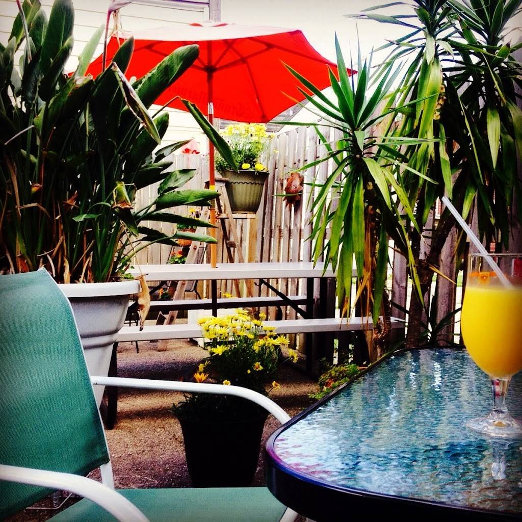 tgs Restaurant & Pub | restaurant | 4120 7th Ave, Kenosha, WI 53140, USA | 2626588080 OR +1 262-658-8080