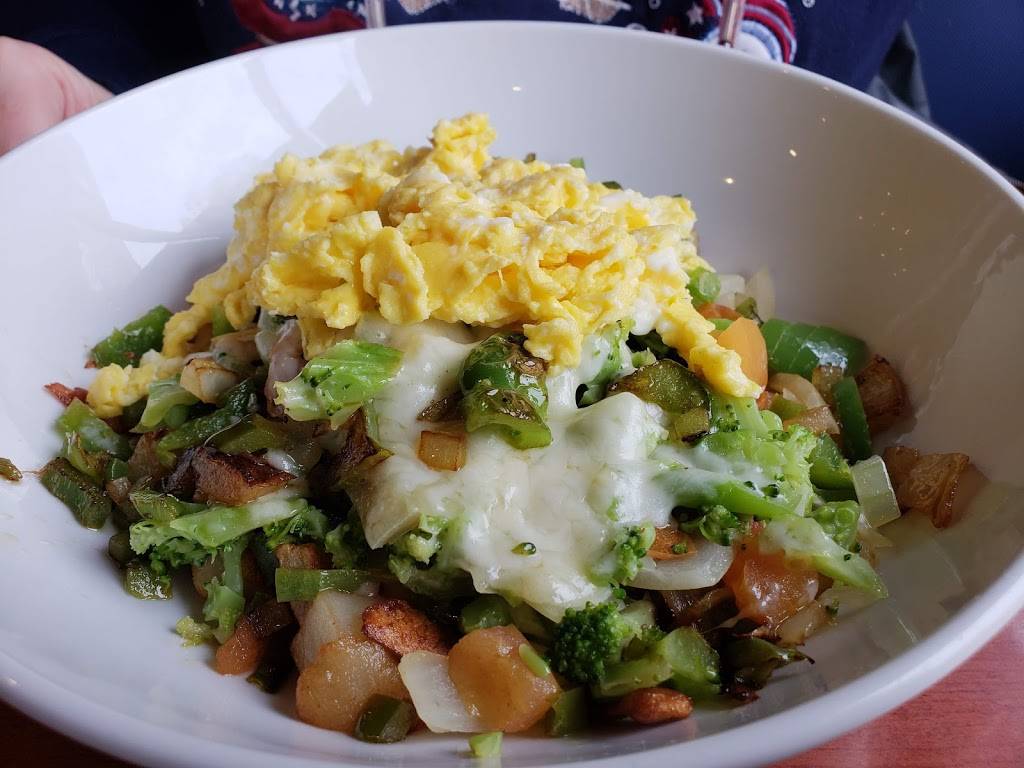 Shine Cafe | restaurant | 6024 Rochester, Troy, MI 48085, USA | 2487202000 OR +1 248-720-2000