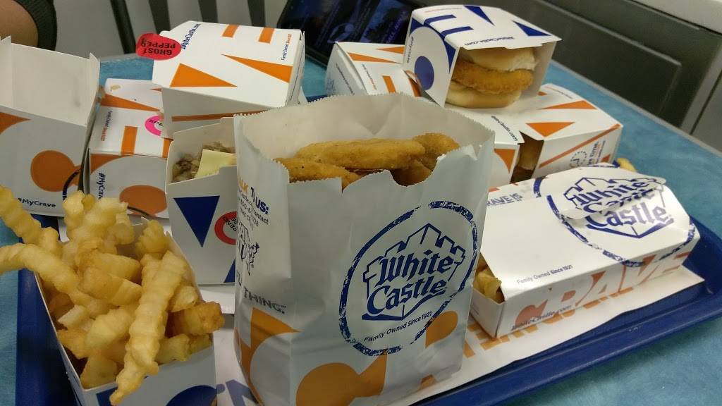 White Castle | restaurant | 10555 Harlem Ave, Chicago Ridge, IL 60415, USA | 7089231821 OR +1 708-923-1821
