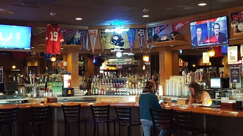 Shiloh Bar & Grill | restaurant | 402 E Broadway, Columbia, MO 65201, USA | 5738751800 OR +1 573-875-1800