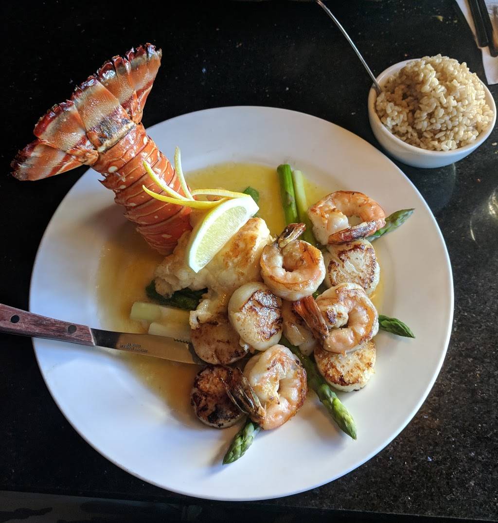 Hana Japanese Steakhouse | restaurant | 1620 Western Ave, Albany, NY 12203, USA | 5184524262 OR +1 518-452-4262