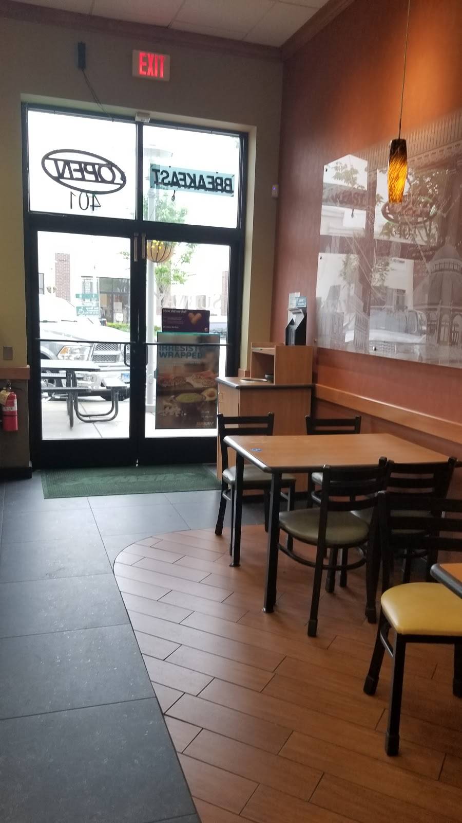 Subway Restaurants | restaurant | 11085 Resort Road #401, Ellicott City, MD 21042, USA | 4104807676 OR +1 410-480-7676