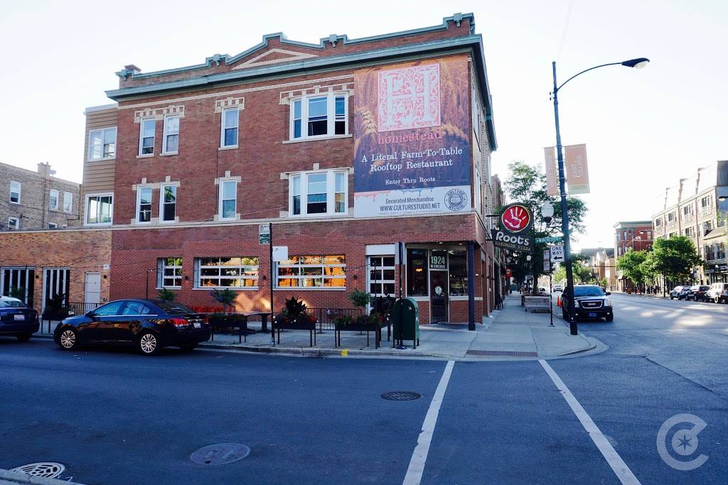 Roots Handmade Pizza | restaurant | 1924 W Chicago Ave, Chicago, IL 60622, USA | 7736454949 OR +1 773-645-4949