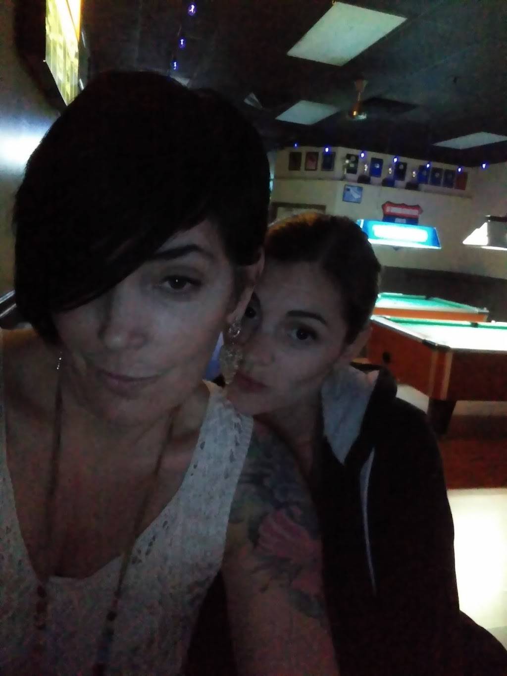 Back Nine Pub | restaurant | 2457 Ashley River Rd B, Charleston, SC 29414, USA | 8438520650 OR +1 843-852-0650