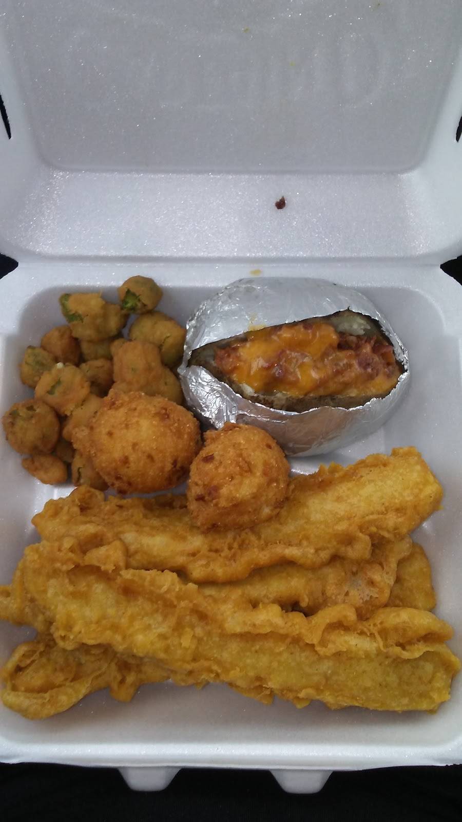 Captain Ds | restaurant | 4953 University Dr NW, Huntsville, AL 35816, USA | 2568375727 OR +1 256-837-5727