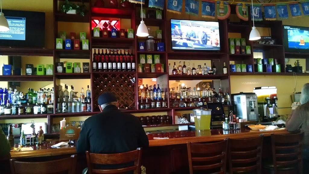 Fiesta Jalapenos Mexican Grill | restaurant | 33725 Center Ridge Rd, North Ridgeville, OH 44039, USA | 4403271431 OR +1 440-327-1431