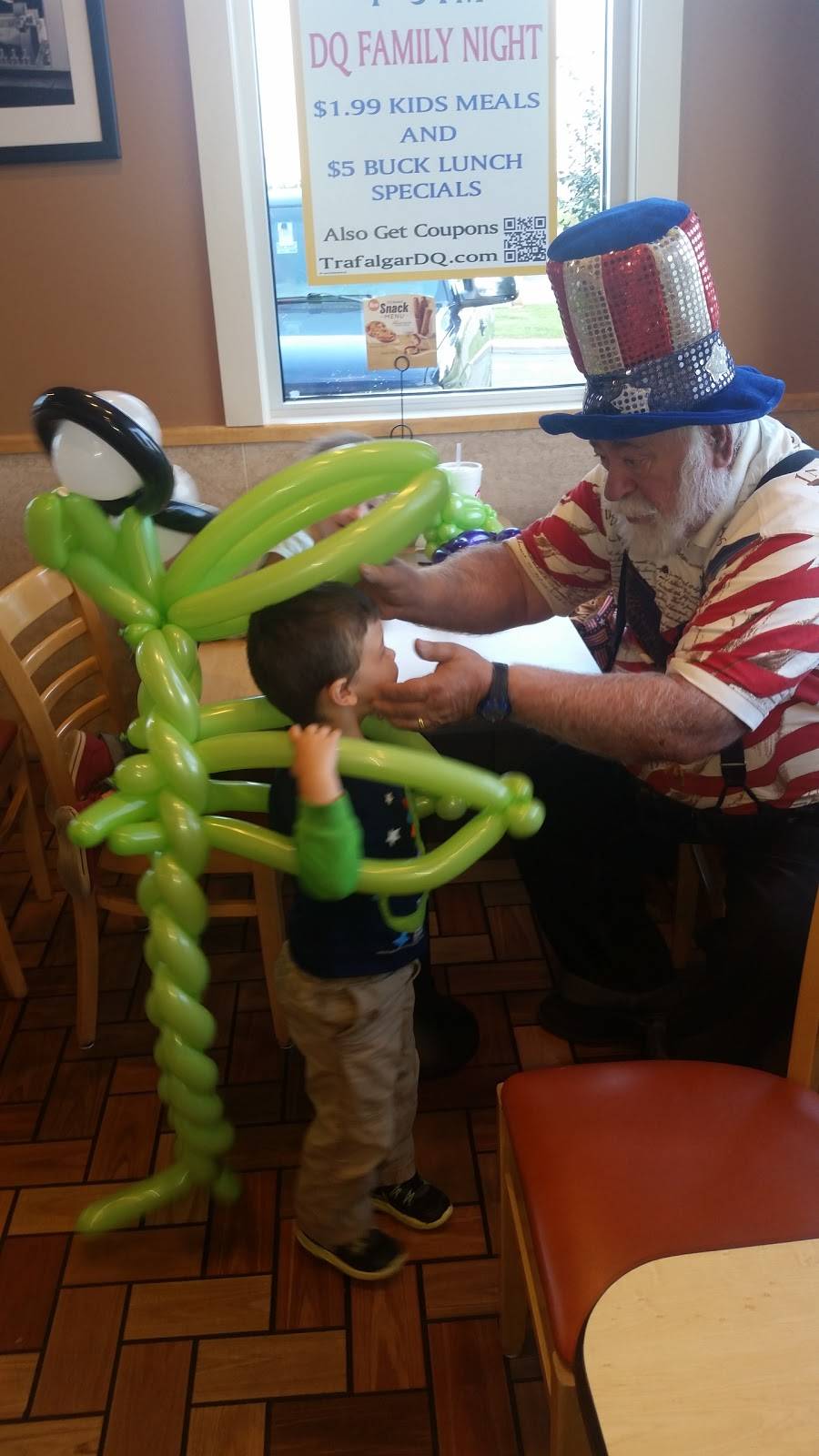 Dairy Queen Grill & Chill | restaurant | 1 Trafalgar Square, Trafalgar, IN 46181, USA | 3178784249 OR +1 317-878-4249