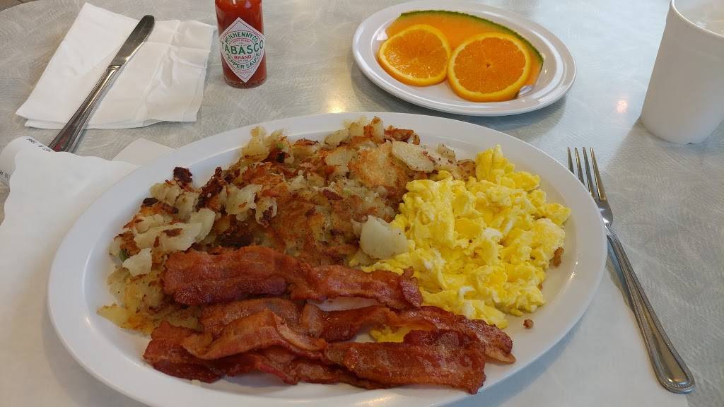 Toms #1 World Famous Chiliburgers | restaurant | 1280 Alabama St, Redlands, CA 92374, USA | 9093079742 OR +1 909-307-9742