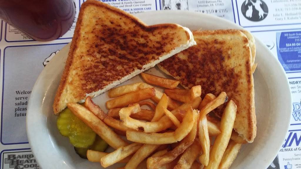 Dutterers Family Restaurant | restaurant | 425 N Queen St, Littlestown, PA 17340, USA | 7173595426 OR +1 717-359-5426