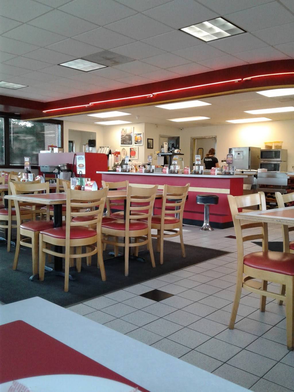 Gold Star Chili | restaurant | 4620 Aicholtz Rd, Cincinnati, OH 45245, USA | 5135280033 OR +1 513-528-0033