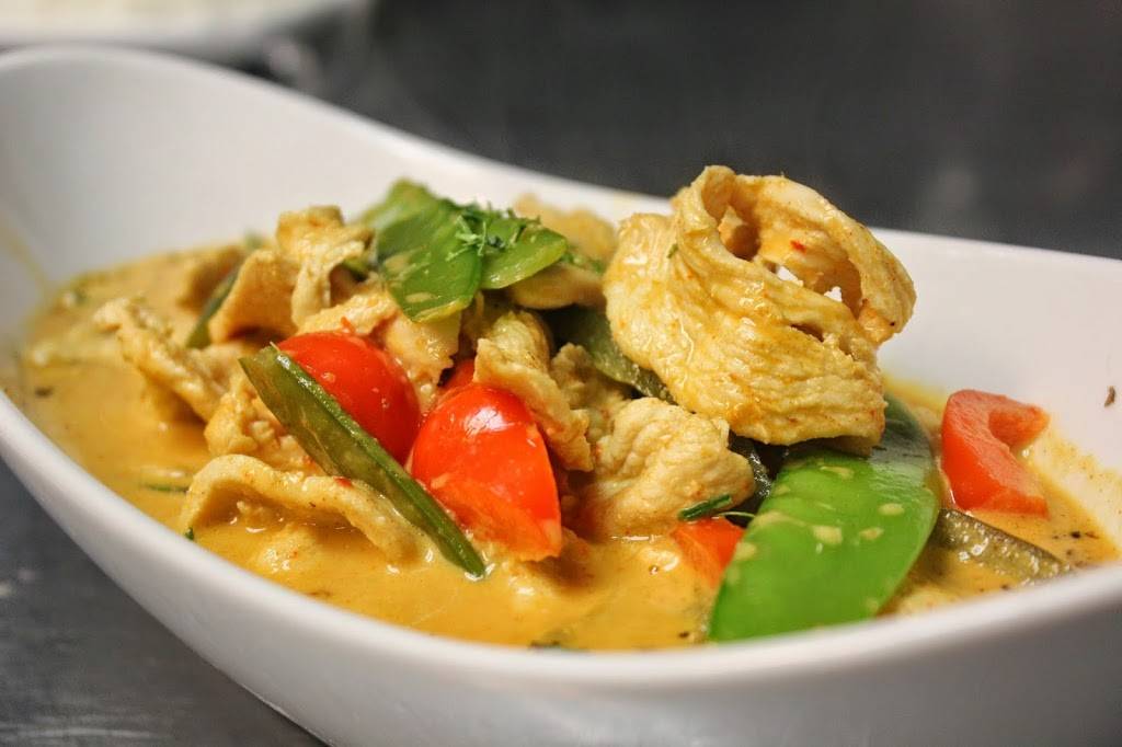 Spice Thai Restaurant | restaurant | 6125 S Semoran Blvd, Orlando, FL 32822, USA | 4078554400 OR +1 407-855-4400