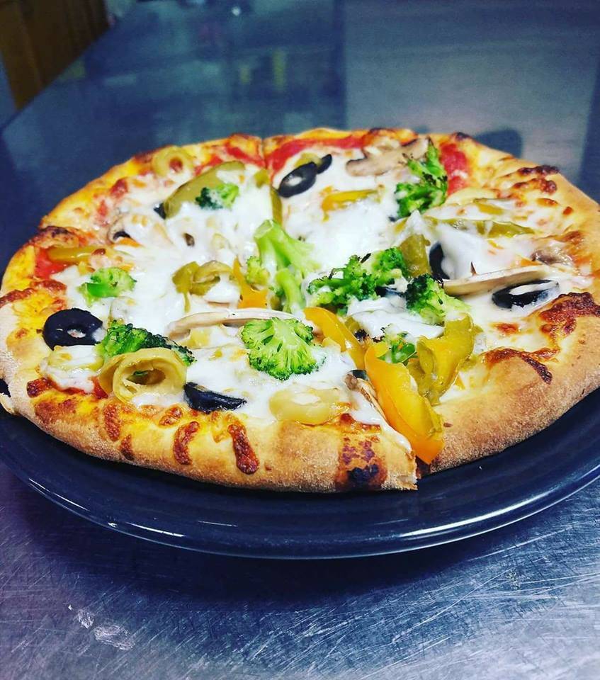 Padrinos Italian Restaurant | restaurant | 135 Beckley Crossing Shopping Center, Beckley, WV 25801, USA | 3042562001 OR +1 304-256-2001