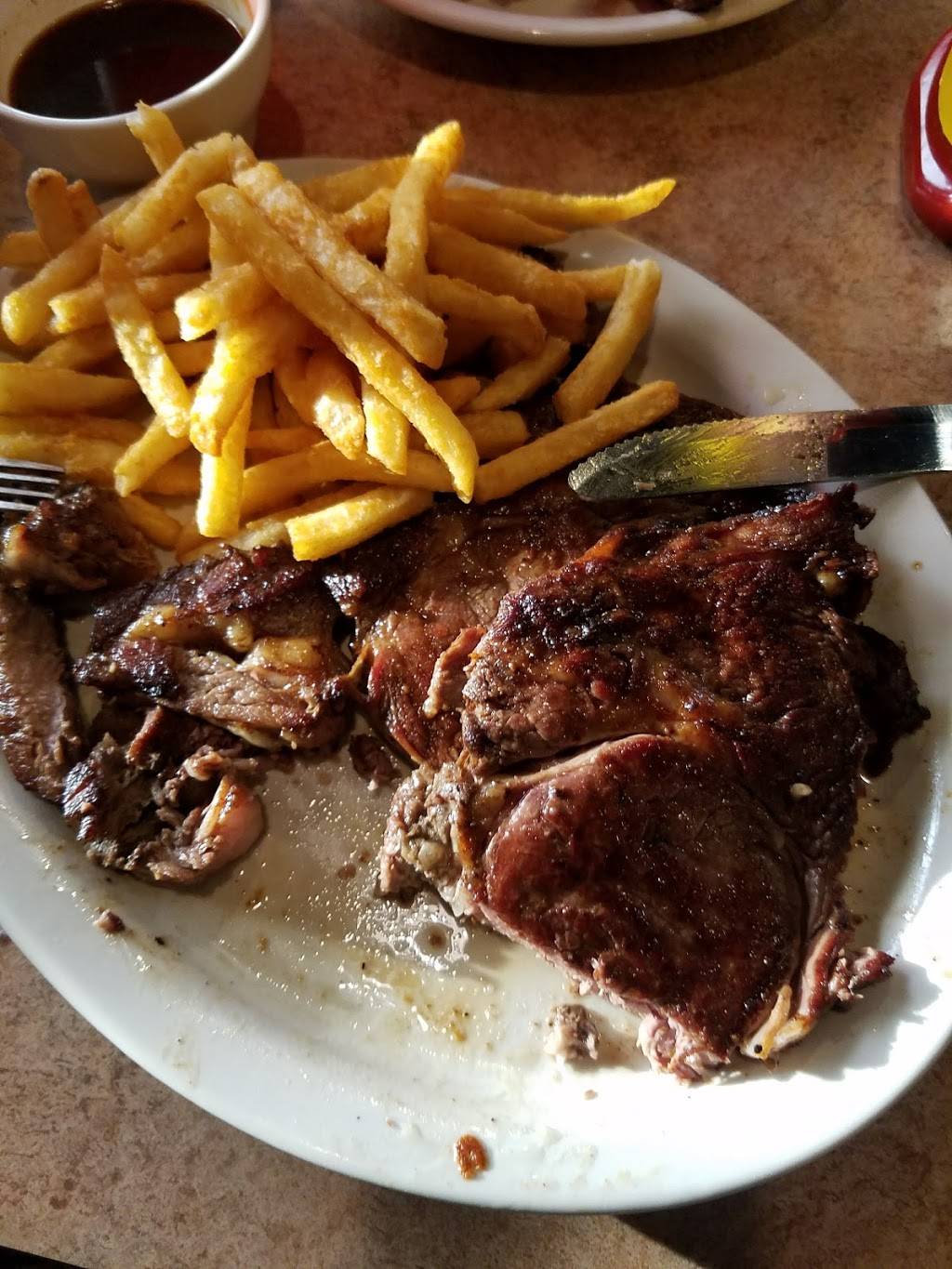 Tonys Grill | restaurant | 104 IN-25, Rochester, IN 46975, USA | 5742232855 OR +1 574-223-2855