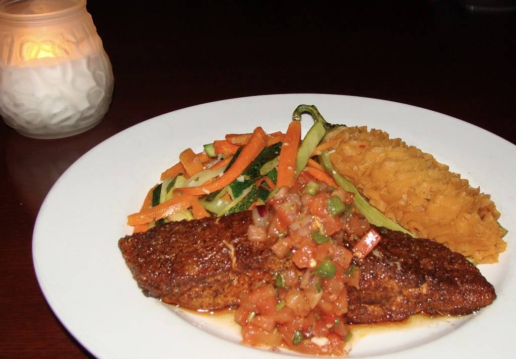 The Original Blue Adobe Grille | restaurant | 144 N Country Club Dr, Mesa, AZ 85201, USA | 4809621000 OR +1 480-962-1000