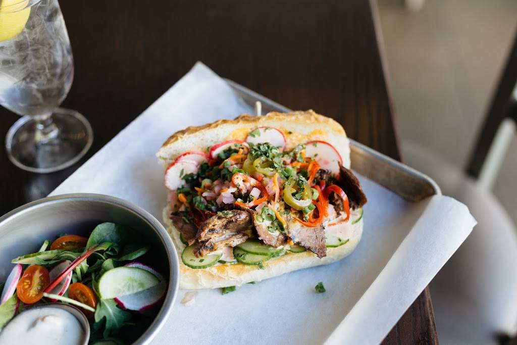 Degree Metropolitan Food + Drink | restaurant | 1190 Auraria Pkwy, Denver, CO 80204, USA | 7204392890 OR +1 720-439-2890