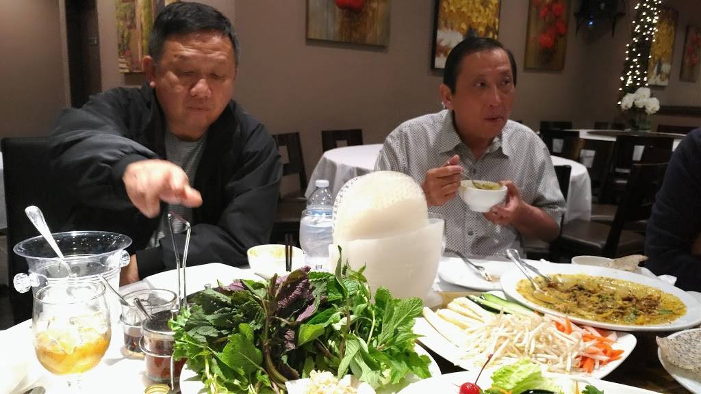 Ngoc Suong Restaurant | restaurant | 14580 Brookhurst St, Westminster, CA 92683, USA | 7145311428 OR +1 714-531-1428