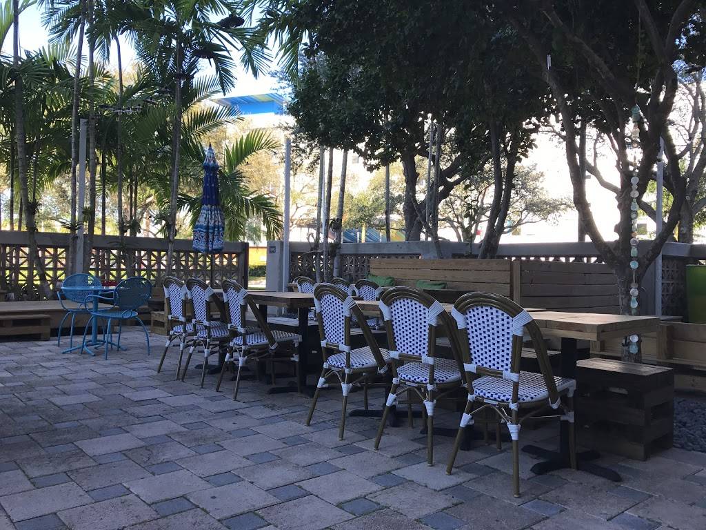 NatuRxheal Pharmacy and Restaurant | restaurant | 3105 NW 107th Ave, Doral, FL 33172, USA | 3056299891 OR +1 305-629-9891