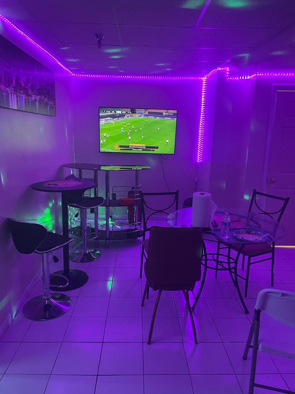 Dolly p hang-out and restaurants | restaurant | 5464 Annapolis Rd, Bladensburg, MD 20710, USA | 6469233294 OR +1 646-923-3294