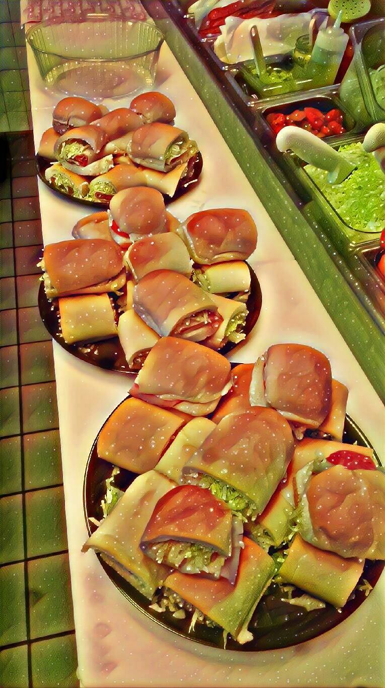 Jimmy Johns | meal delivery | 5181 Poplar Ave, Memphis, TN 38117, USA | 9016853040 OR +1 901-685-3040