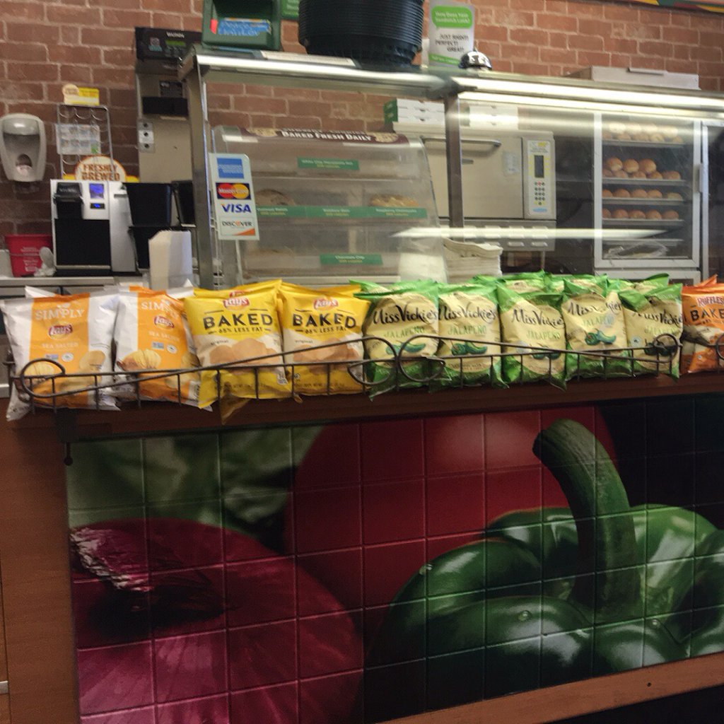 Subway | restaurant | 1814 W Beltline Hwy, Madison, WI 53713, USA | 6082555533 OR +1 608-255-5533