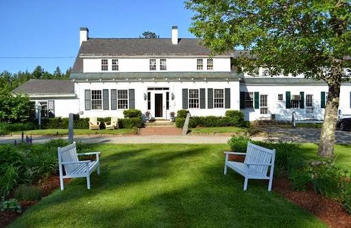Lovetts Inn & Restaurant | restaurant | 1474 Profile Rd, Franconia, NH 03580, USA | 6038237761 OR +1 603-823-7761