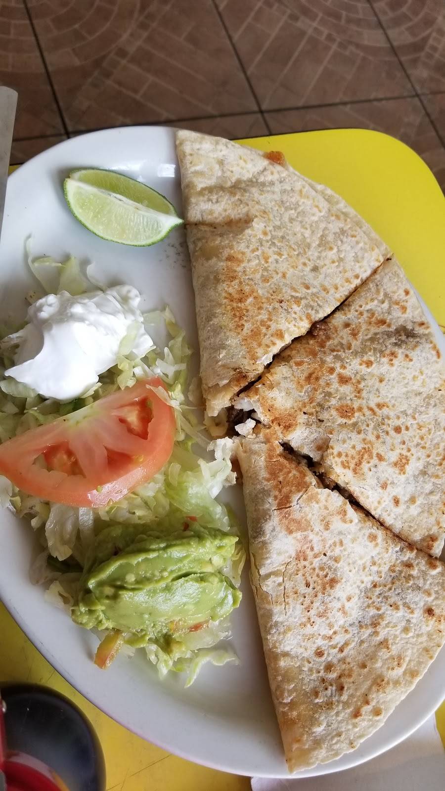 Taqueria El Dorado | restaurant | 238 E Crosstimbers St, Houston, TX 77022, USA | 8325825508 OR +1 832-582-5508