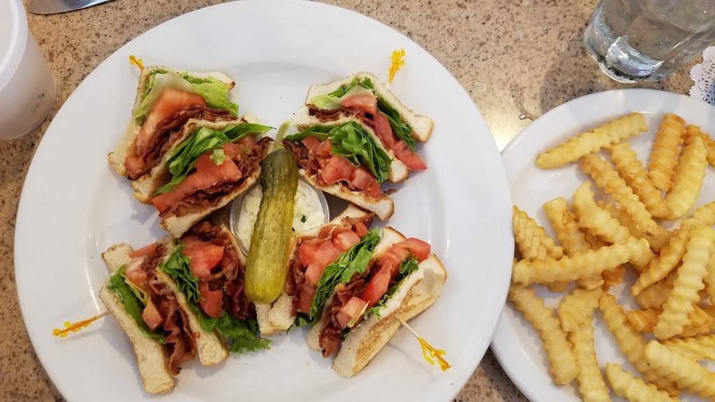 Bentleys Pancake House | restaurant | 477 Georgetown Square, Wood Dale, IL 60191, USA | 6305955556 OR +1 630-595-5556