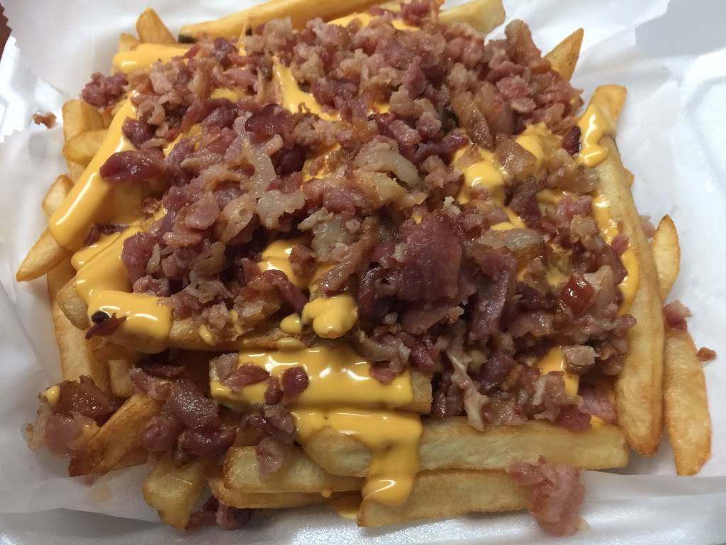 La Brasa Grill & Restaurant | restaurant | 133 Hanover St, Meriden, CT 06451, USA | 2032356333 OR +1 203-235-6333