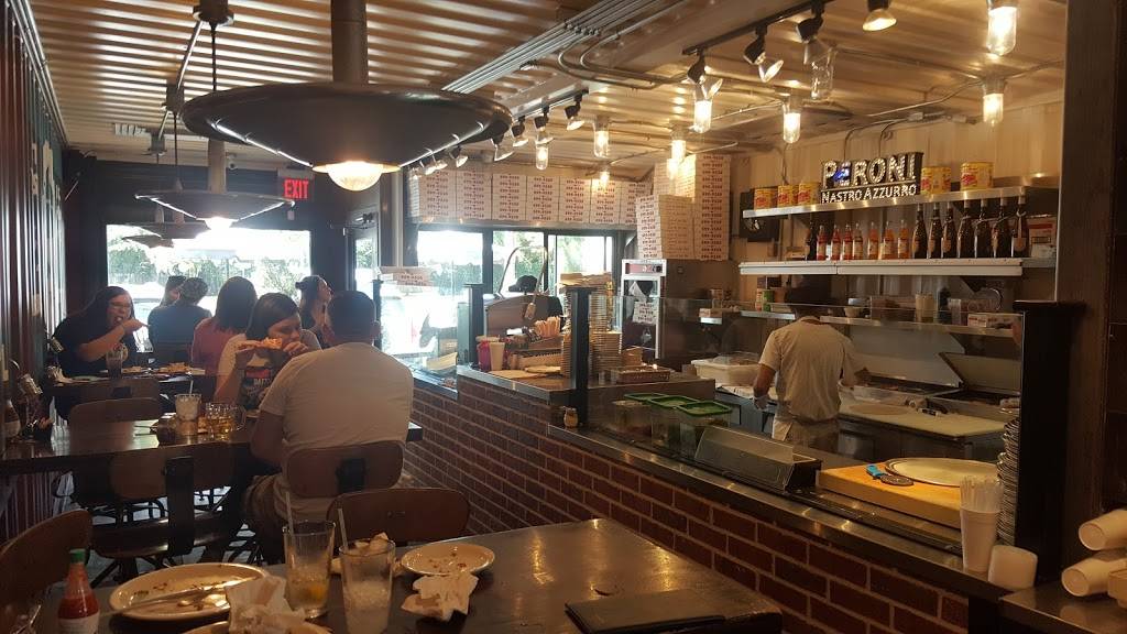 Crown Pizza | restaurant | 5535 Calder Ave, Beaumont, TX 77706, USA | 4098999550 OR +1 409-899-9550